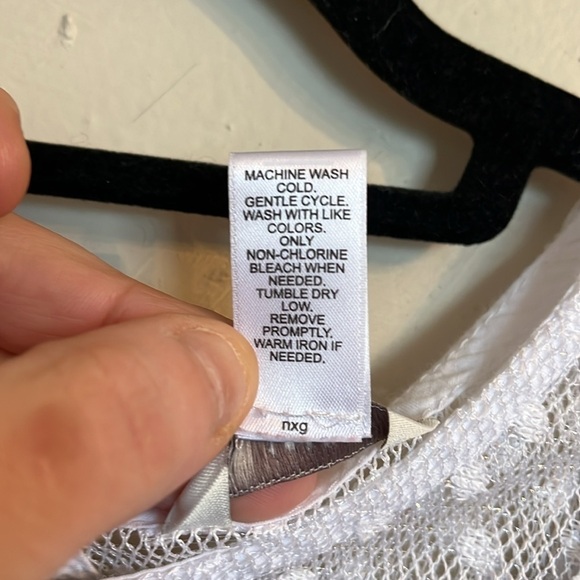 Est. 1946 Eyelet Pullover Top Lace Cape Sleeve White Round Neck XL - Picture 10 of 10